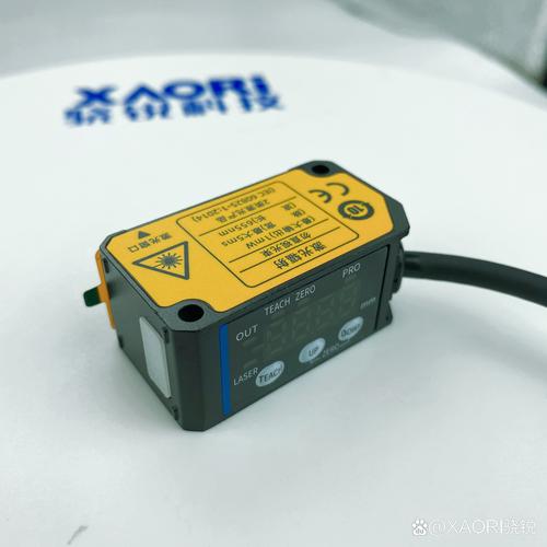 蹭锐科技发布LZ-AC100N-I新品 A系列激光位移传感器再进化